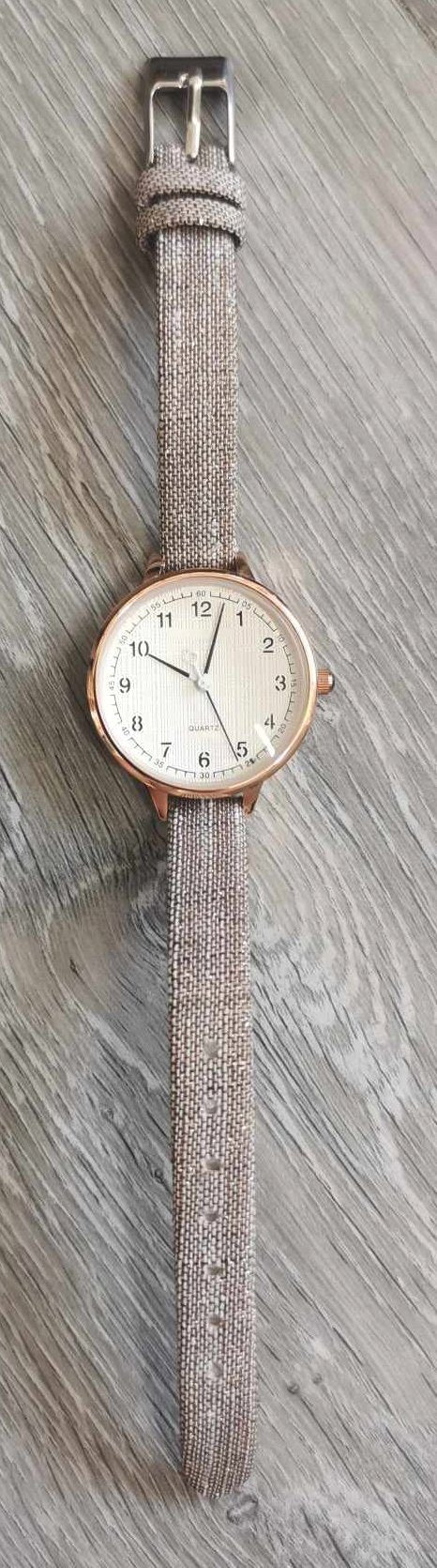 Montre pour femmes cuir tissé beige