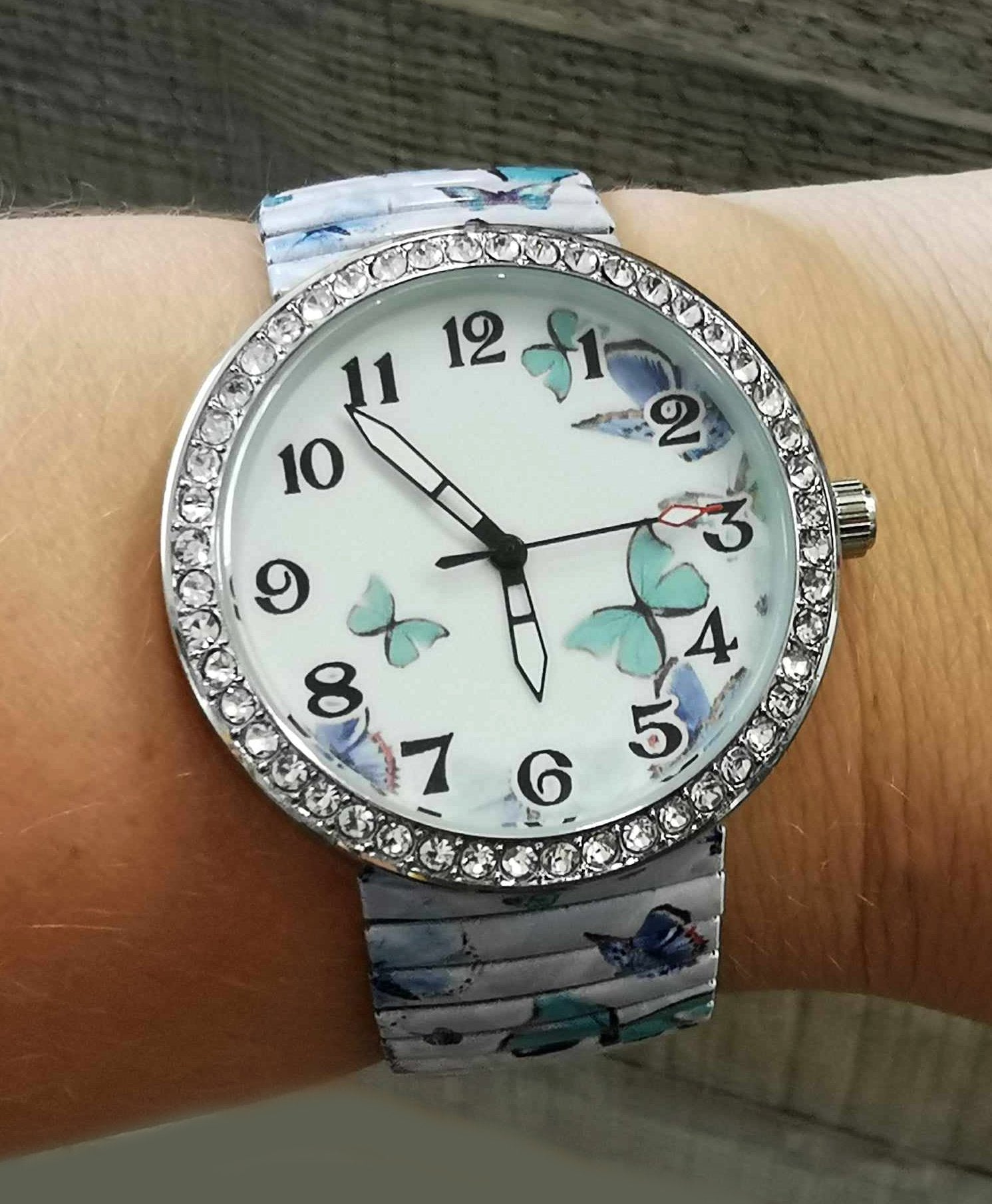 Montre extensible femme papillons bleus