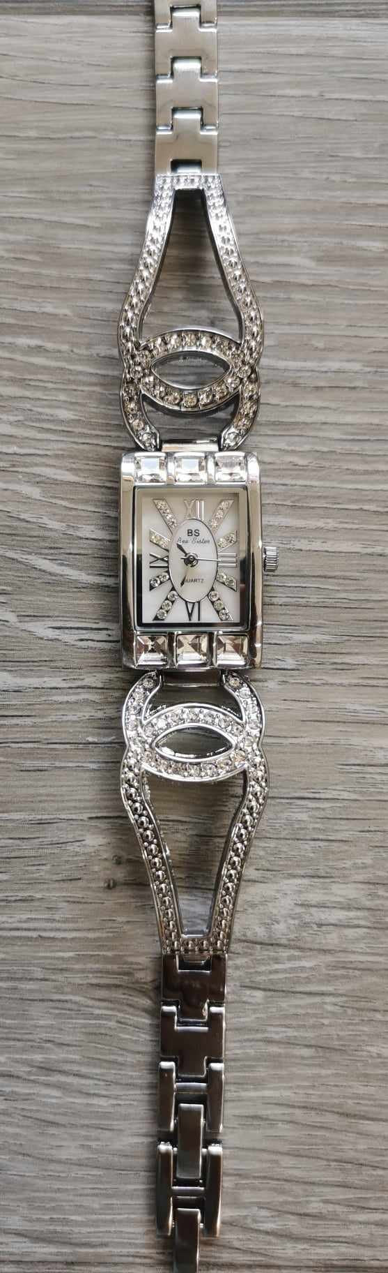 Montre mode femme Bee Sisters argent