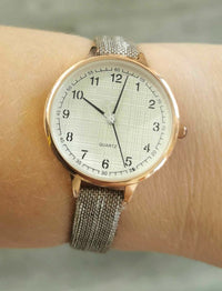 Montre pour femmes cuir tissé beige