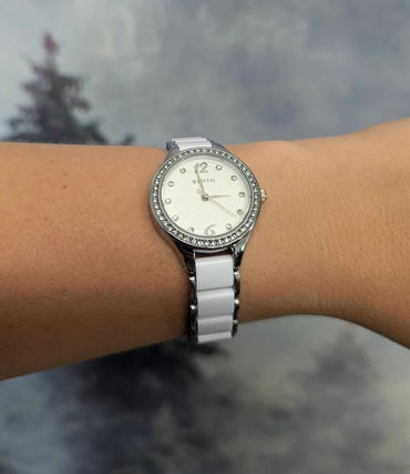 Montre pour femmes argent et blanc